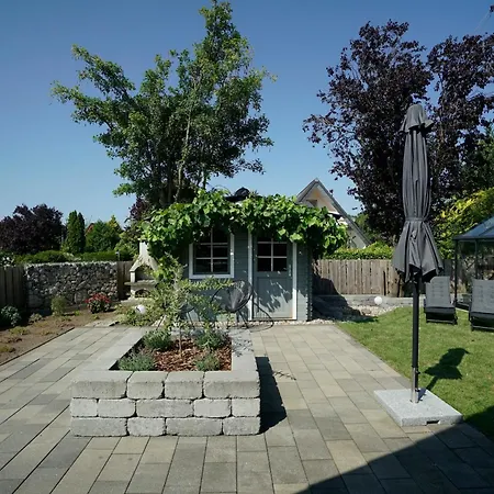 Ferienhaus ‚sünnhus‘ Am Wittensee – Ruhiger Rückzugsort Im Grünen Bunsdorf
