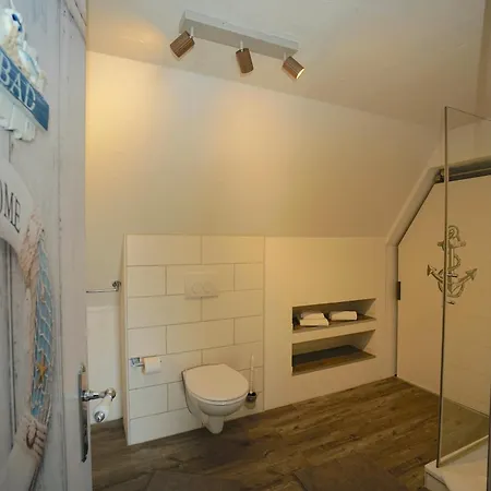 Ferienhaus ‚sünnhus‘ Am Wittensee – Ruhiger Rückzugsort Im Grünen *